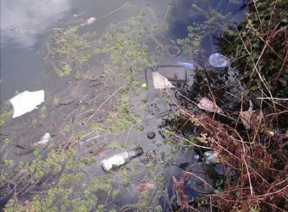litter in cathedral quarry